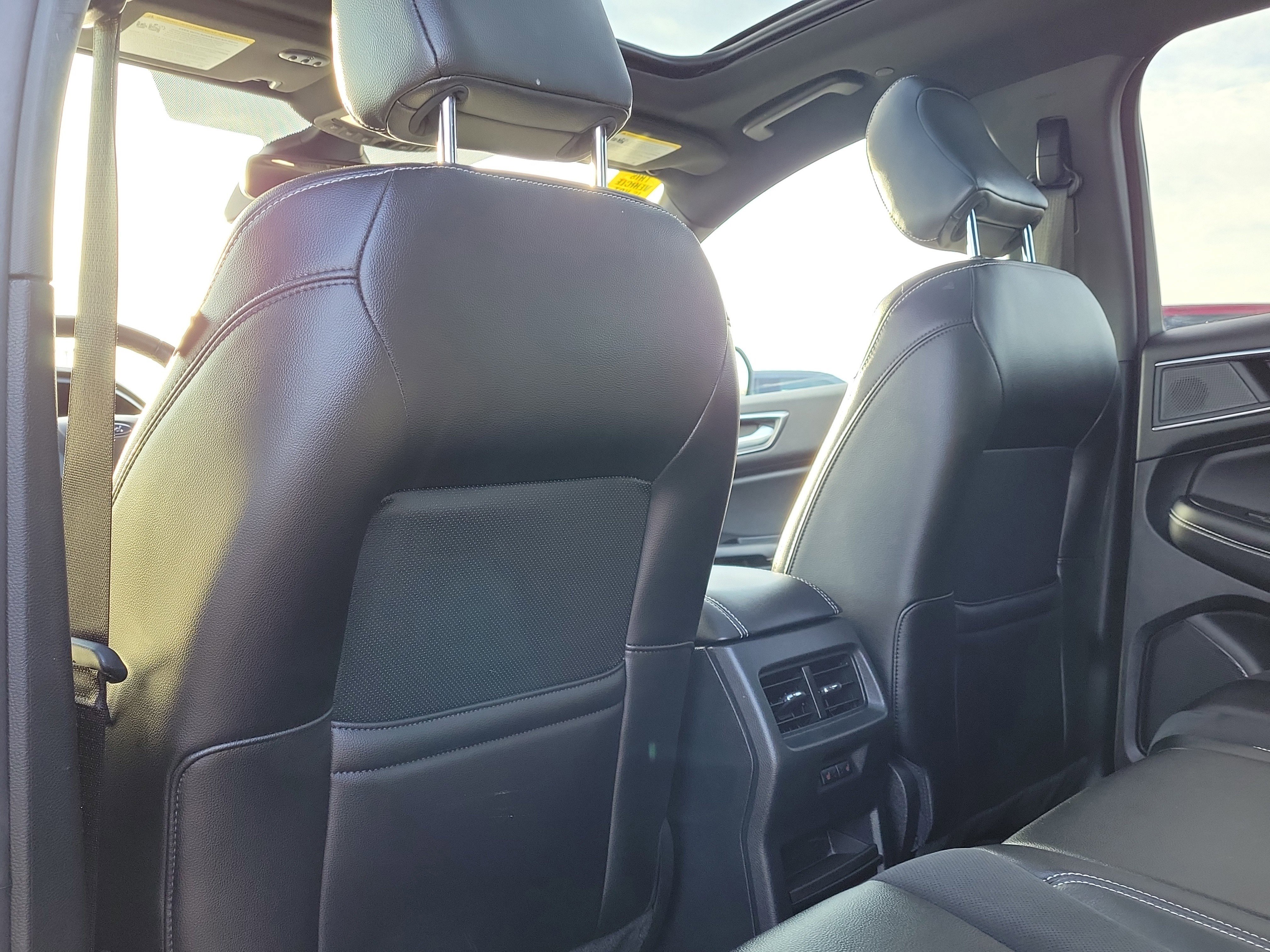 Used 2024 Ford Edge ST w/ Equipment Group 401A image 11