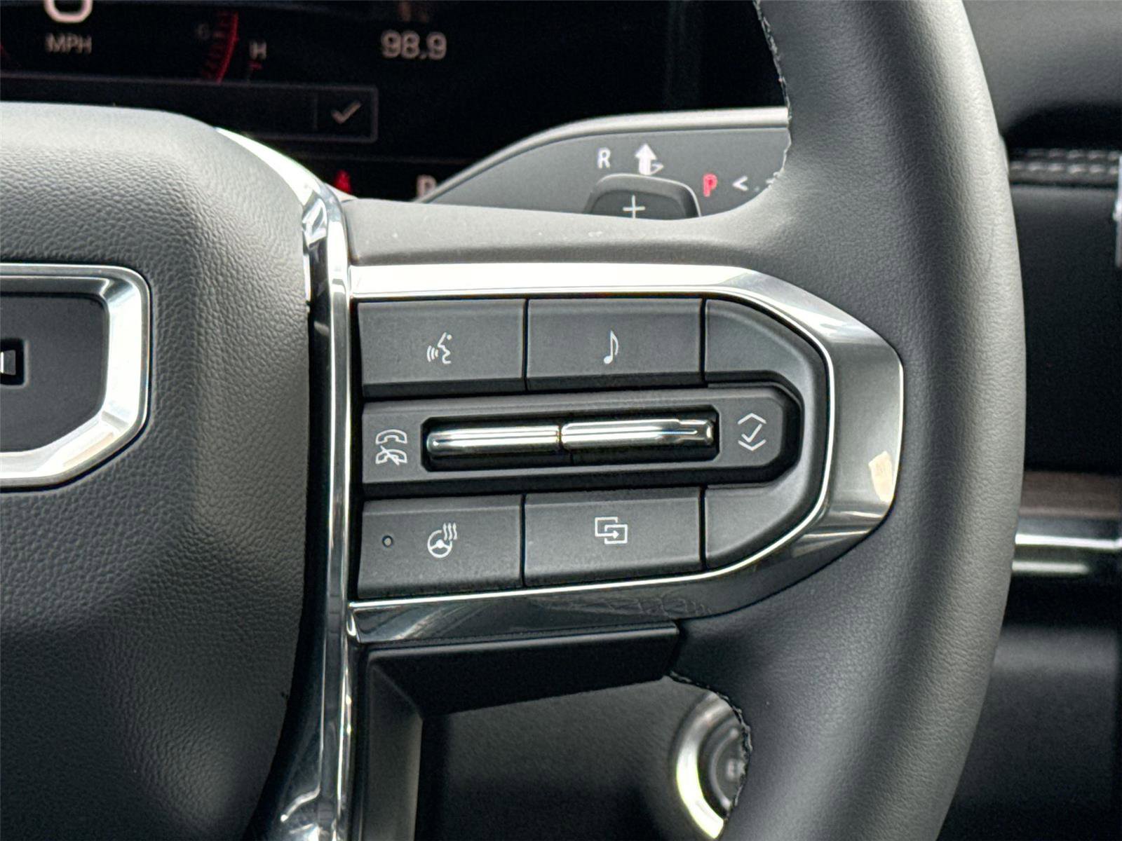 Used 2026 GMC Terrain Denali AWD/4WD image 24