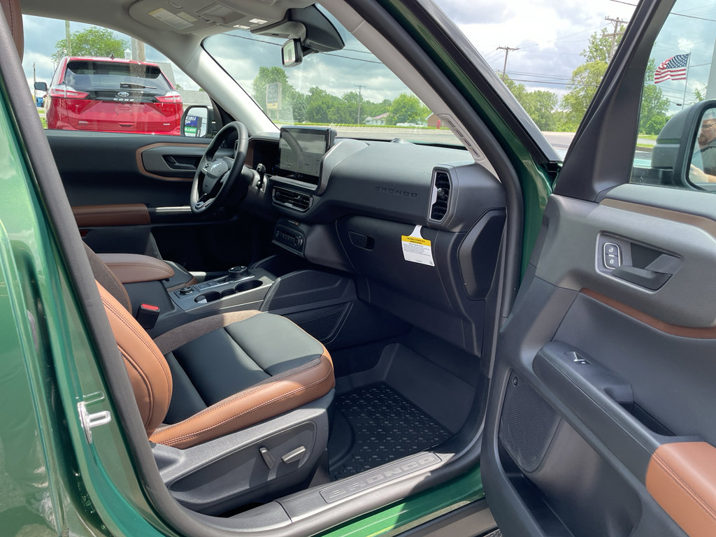 New 2025 Ford Bronco Sport Outer Banks w/ Outer Banks Tech Package+ image 28