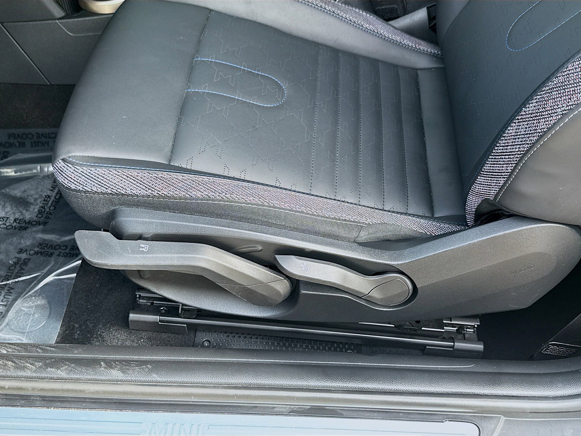 Used 2025 MINI Cooper S image 19