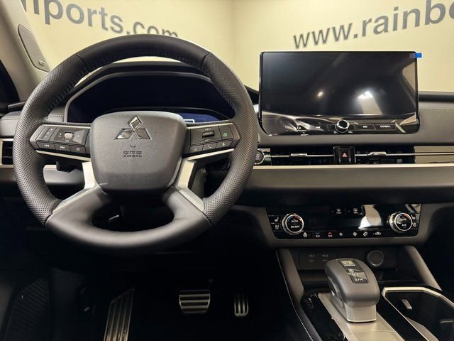 New 2026 Mitsubishi Outlander SEL FWD image 10