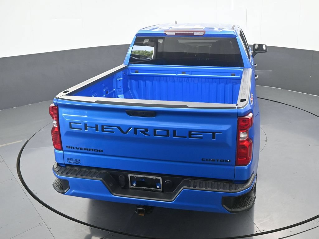 Used 2025 Chevrolet Silverado 1500 Custom w/ Turbomax Blackout Package AWD/4WD image 44