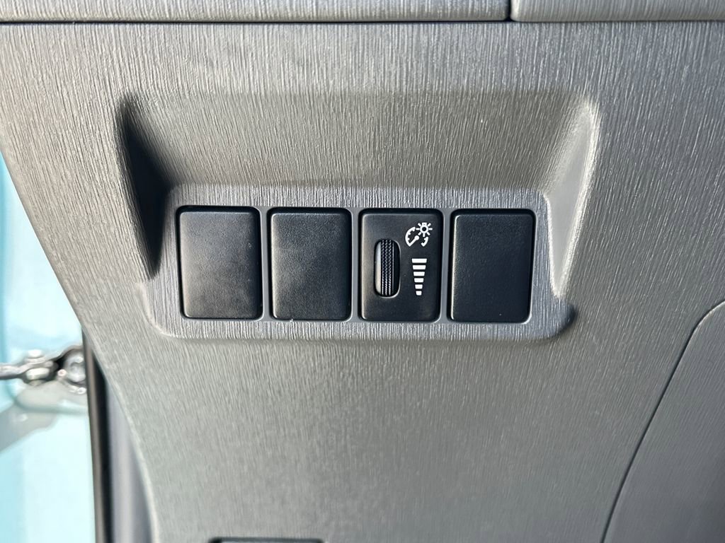 Used 2014 Toyota Prius V Three image 15