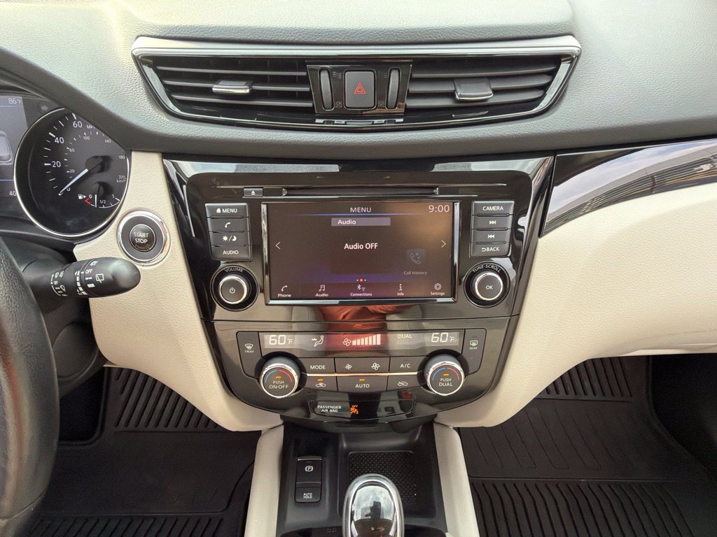 Used 2022 Nissan Rogue Sport SV w/ Technology Package AWD/4WD image 26