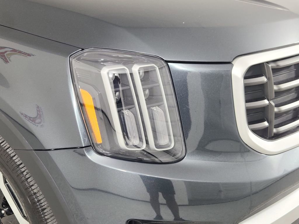 Used 2024 Kia Telluride S w/ S Sunroof Package image 9