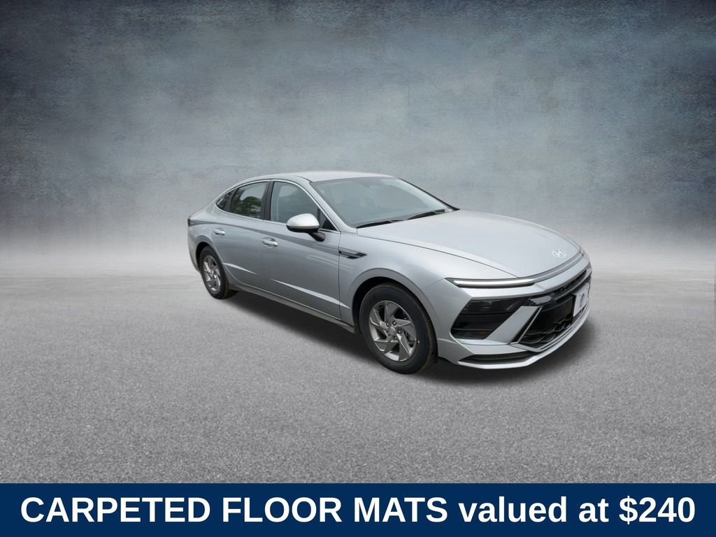 Used 2026 Hyundai Sonata SE image 2