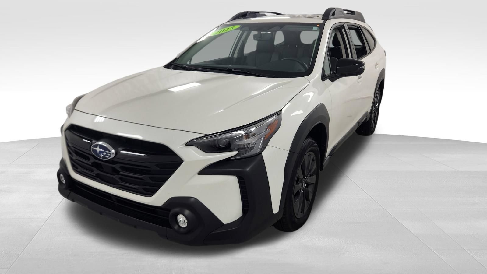 Used 2025 Subaru Outback Onyx Edition XT AWD/4WD image 8