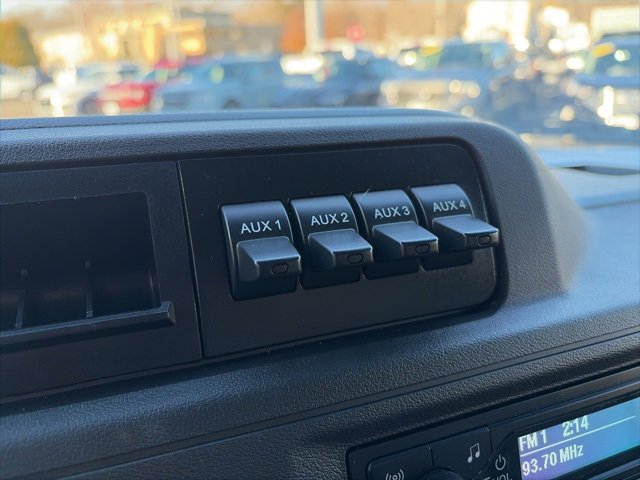 Used 2024 Ford E-450 and Econoline 450 Super Duty w/ Power Windows & Locks Group image 59