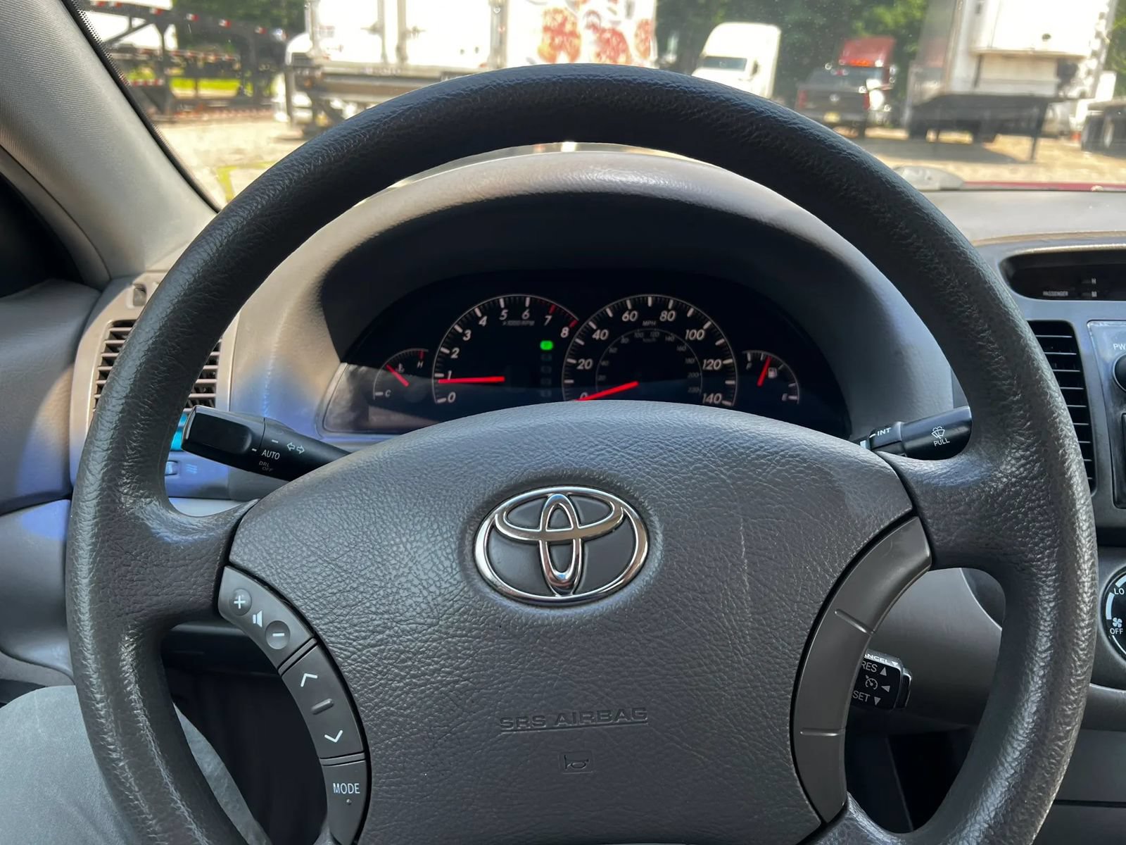 Used 2006 Toyota Camry LE FWD image 14
