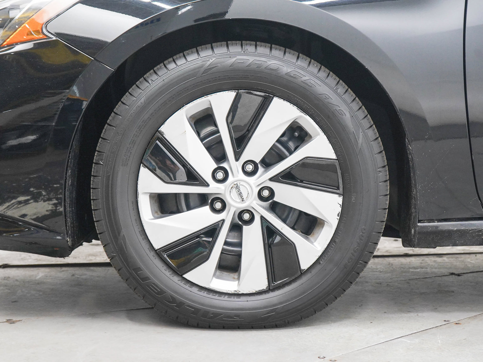 Used 2020 Nissan Altima 2.5 S FWD image 26
