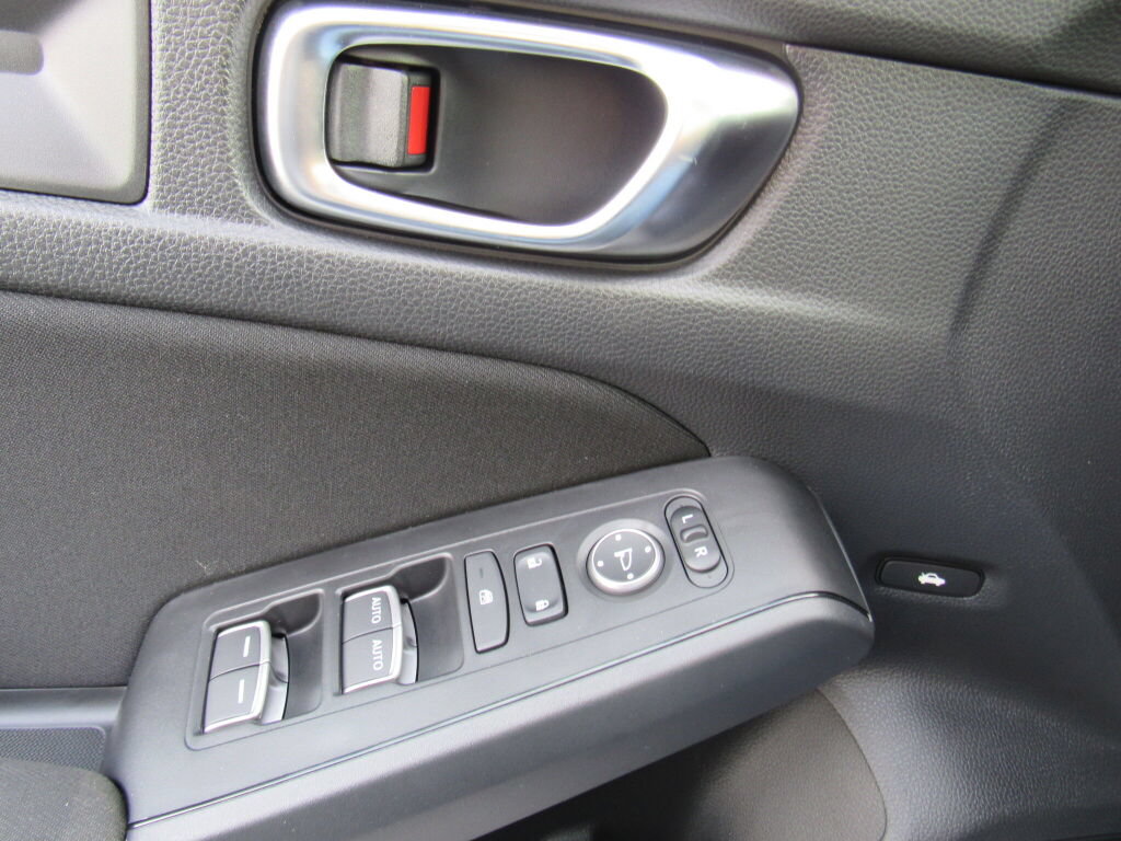 Used 2024 Honda Civic LX image 16