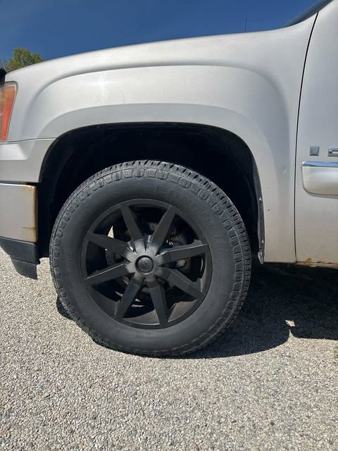 Used 2008 GMC Sierra 1500 Denali AWD/4WD image 9