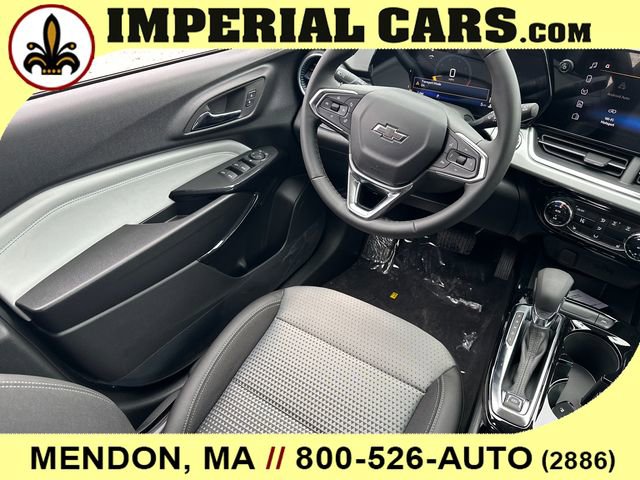New 2026 Chevrolet Trax LT w/ Driver Confidence Package FWD image 16