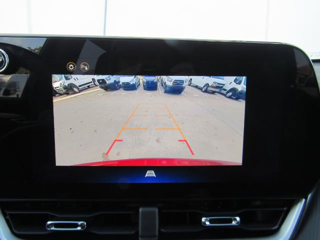 Used 2026 Chevrolet Equinox LT image 8