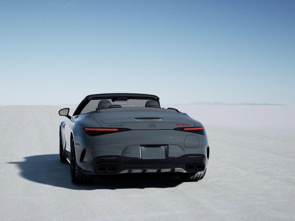 Used 2025 Mercedes-Benz SL 63 AMG S e Performance 4MATIC image 26