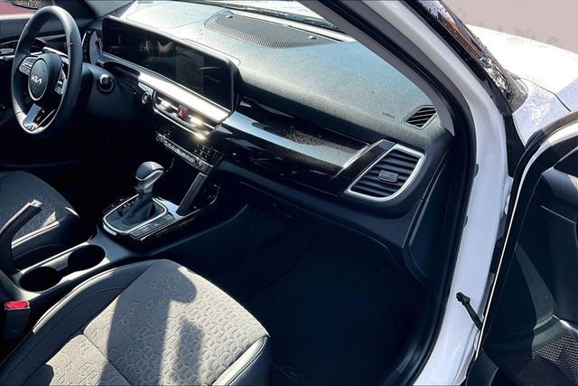 Certified 2026 Kia Seltos S image 15