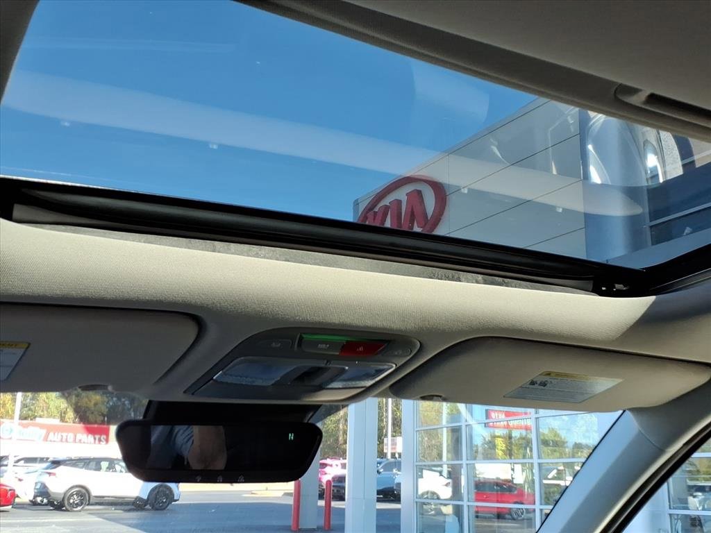 Used 2025 Kia Telluride S image 9