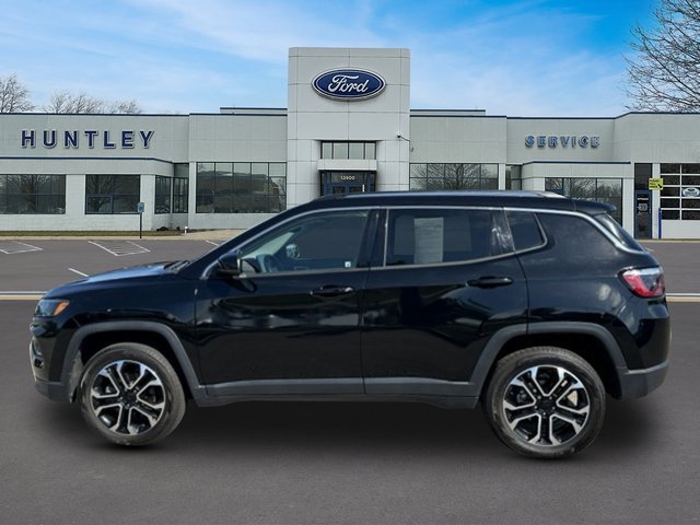 Used 2022 Jeep Compass Limited AWD/4WD image 6