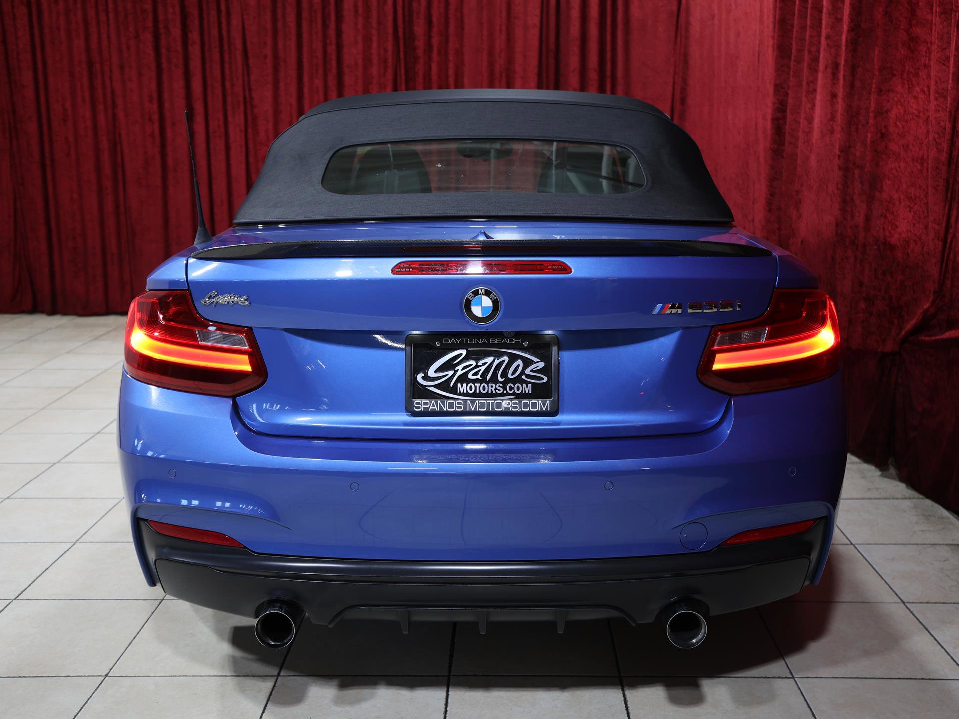 Used 2015 BMW M235i Convertible image 12