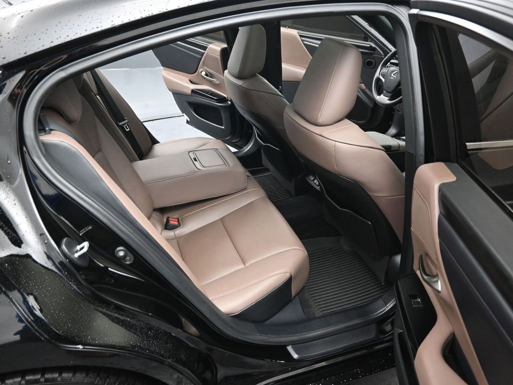 Used 2023 Lexus ES 350 w/ Premium Package image 32