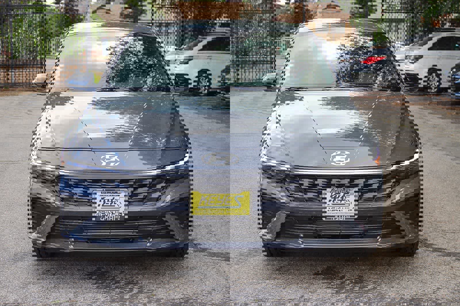 New 2025 Hyundai Elantra Sport image 2