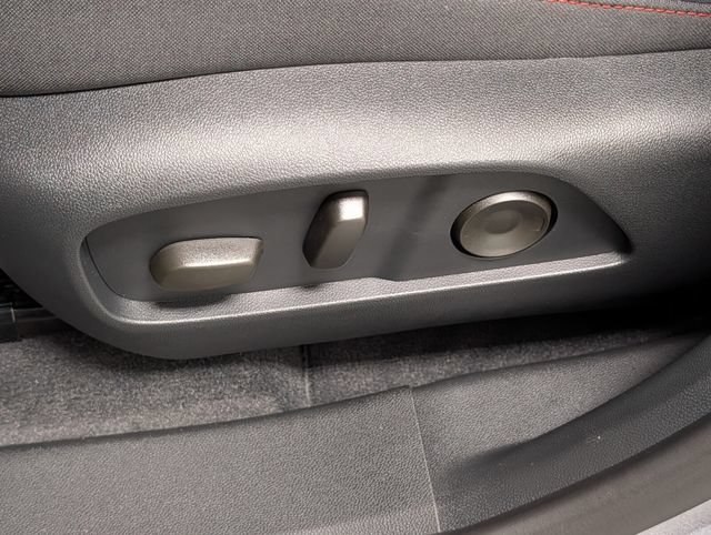 New 2027 Chevrolet Equinox RS AWD/4WD image 13