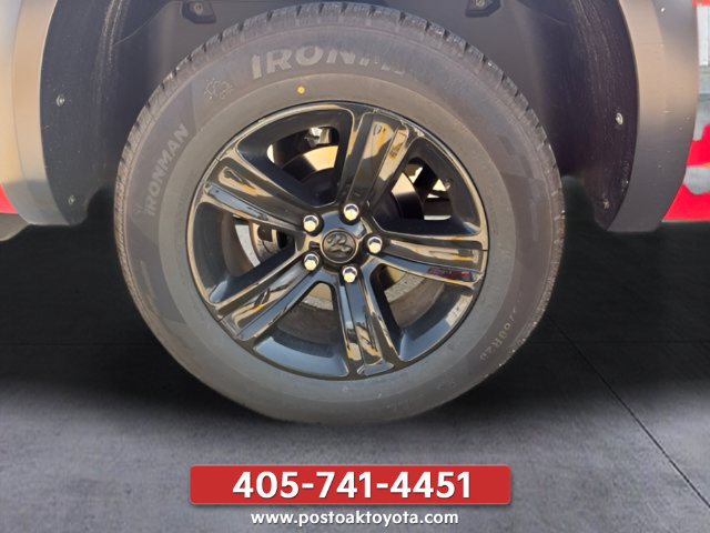 Used 2024 RAM 1500 Warlock RWD image 23