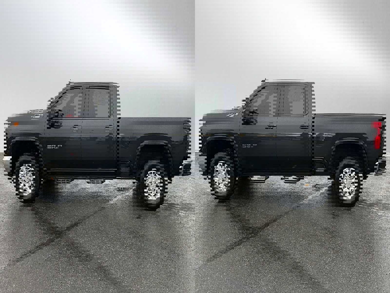 Used 2024 Chevrolet Silverado 2500 LT image 6