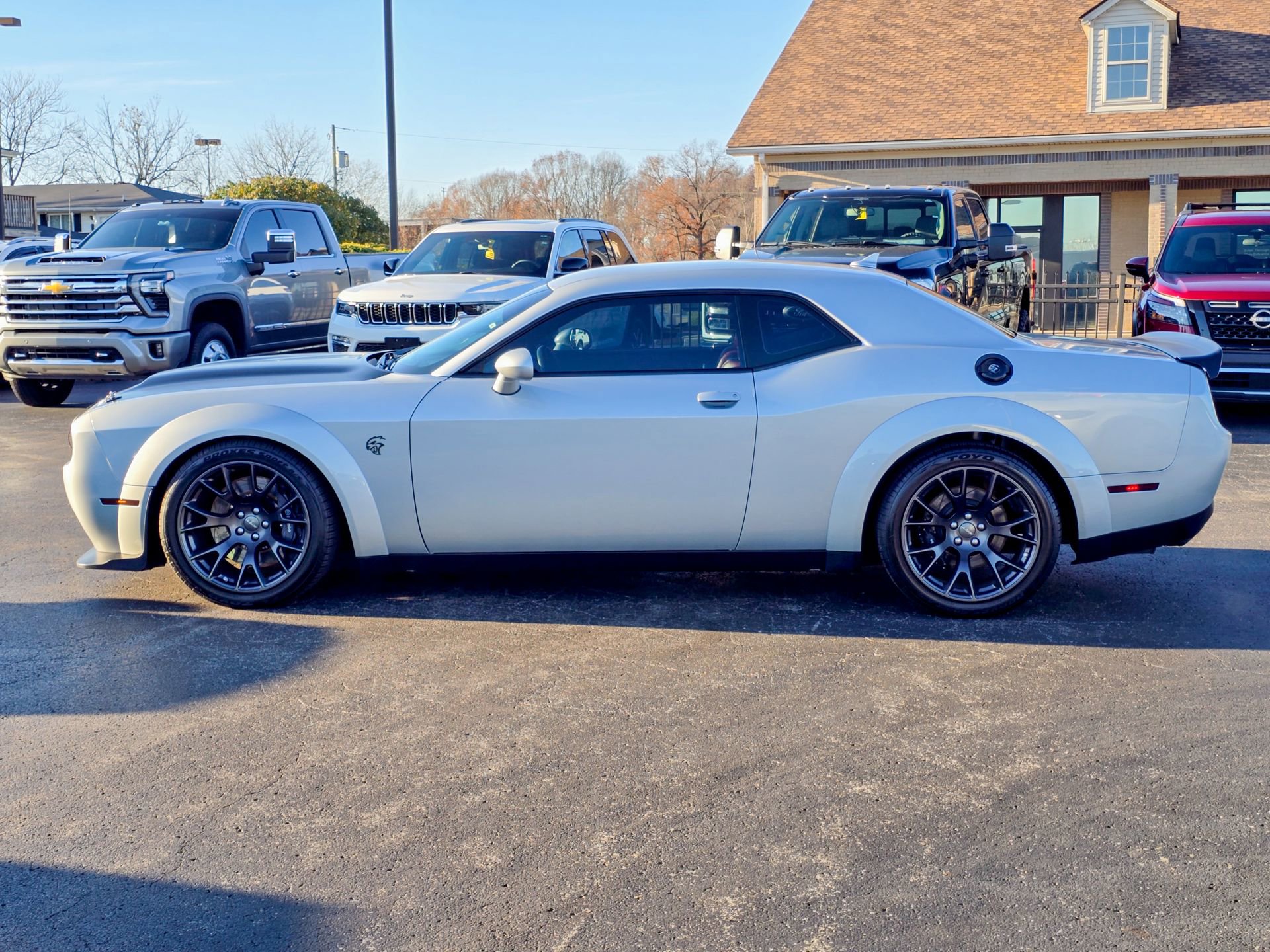Used 2020 Dodge Challenger SRT Hellcat Redeye image 16