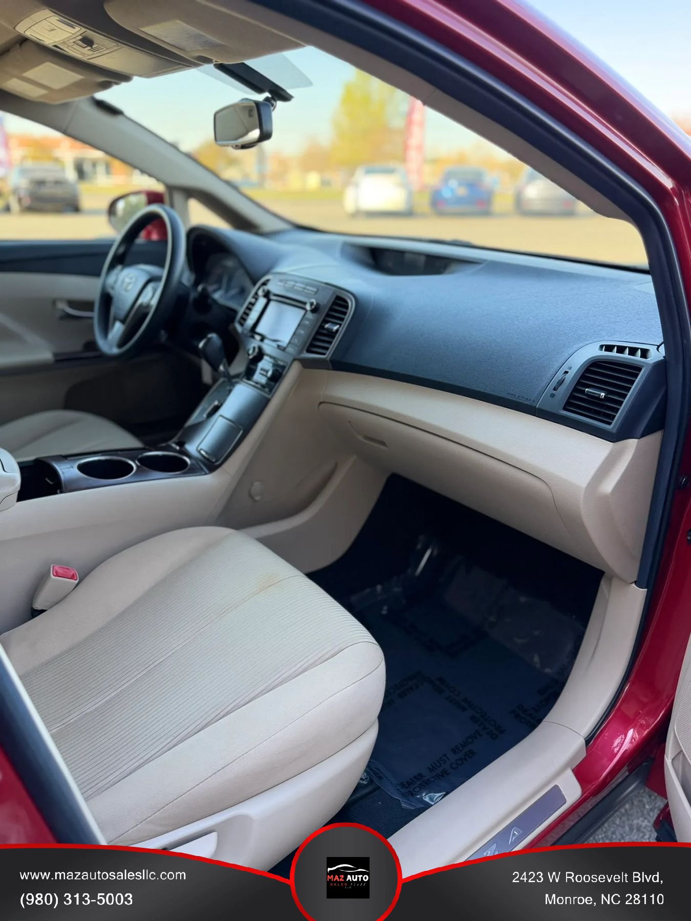 Used 2015 Toyota Venza LE AWD/4WD image 19