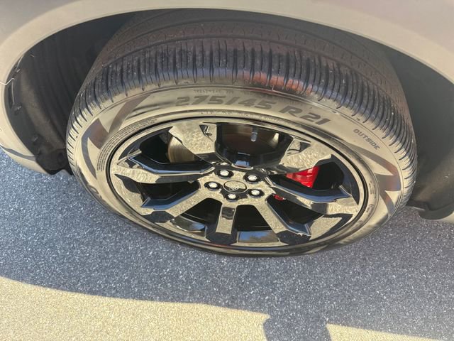 Used 2023 Ford Explorer ST w/ Equipment Group 401A AWD/4WD image 16