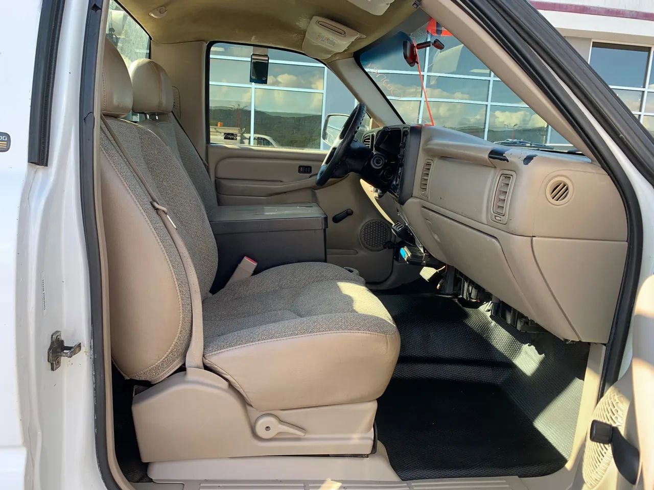 Used 2005 Chevrolet Silverado 2500 W/T RWD image 18