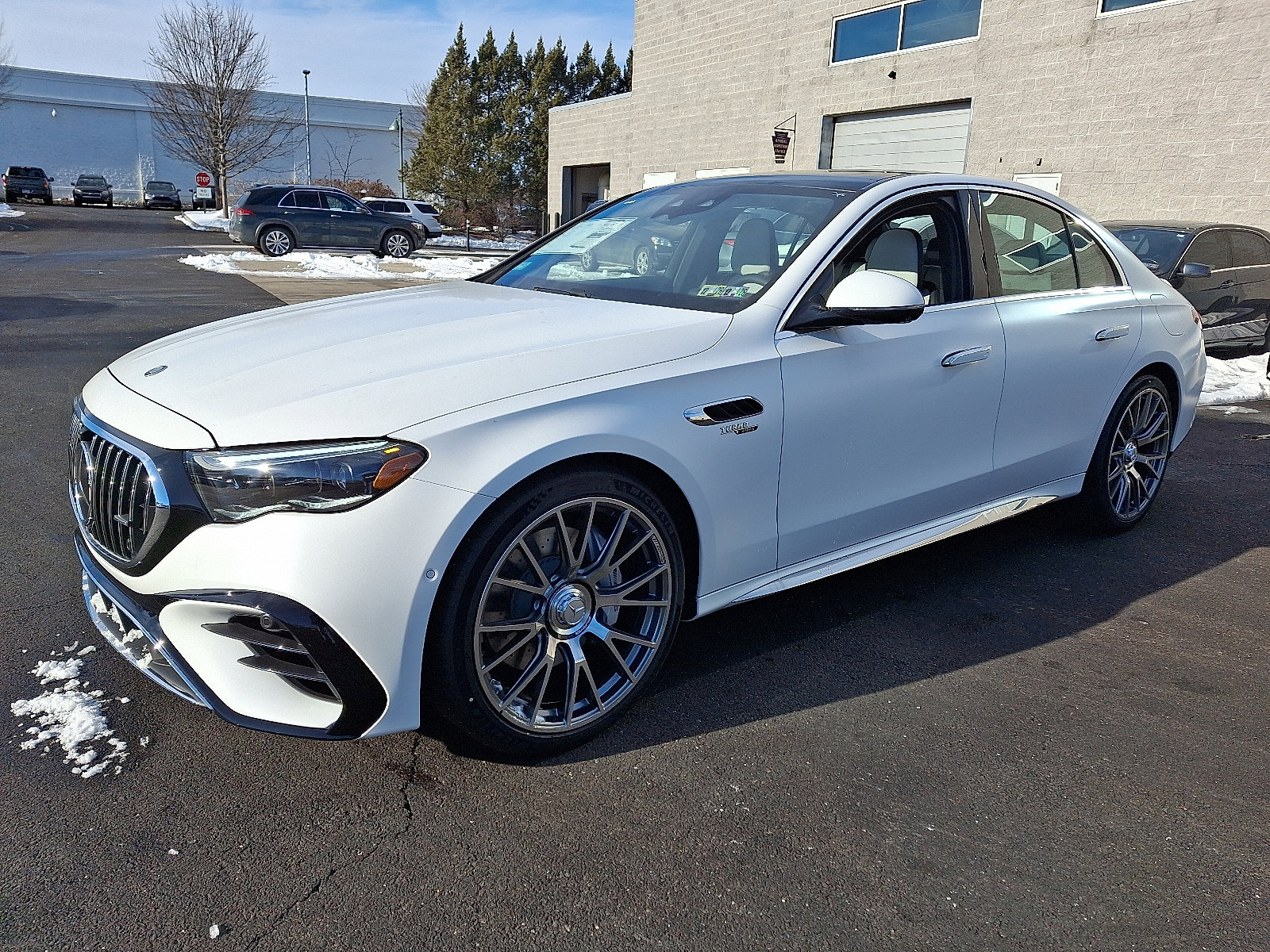 New 2026 Mercedes-Benz E 53 AMG e 4MATIC Sedan image 3