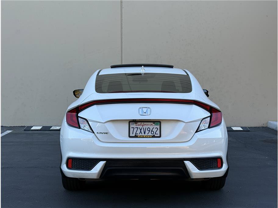 Used 2017 Honda Civic EX-T image 5
