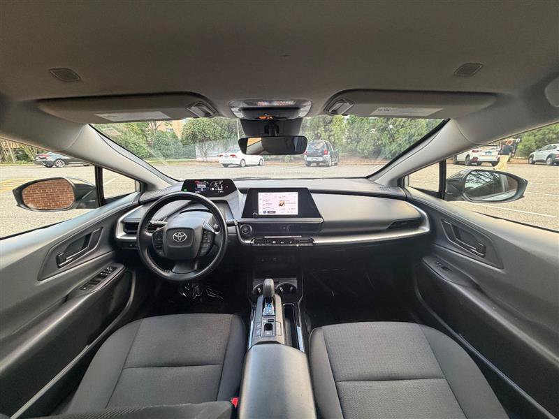 Used 2023 Toyota Prius LE FWD image 28