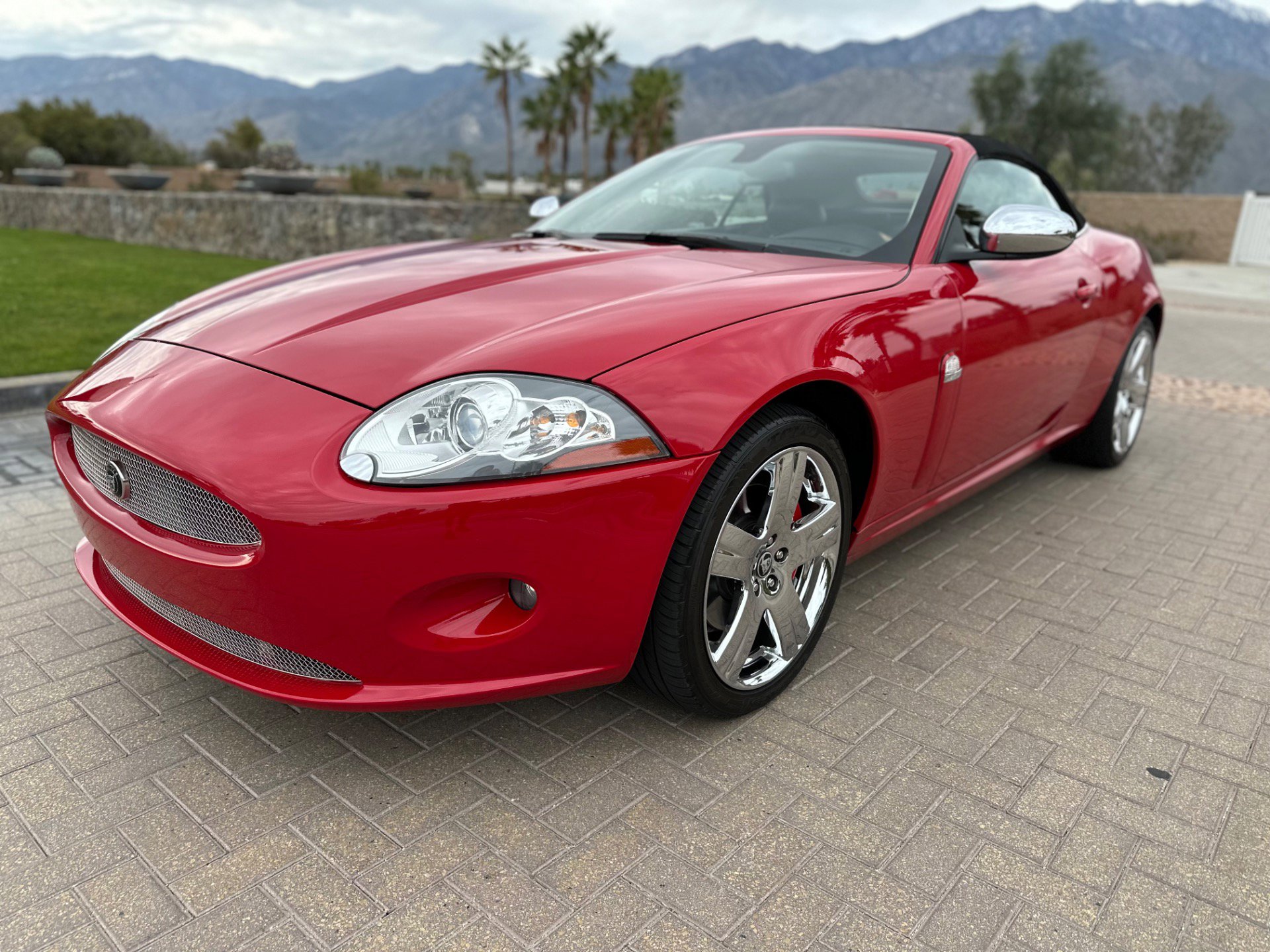 Used 2007 Jaguar XK Convertible image 3