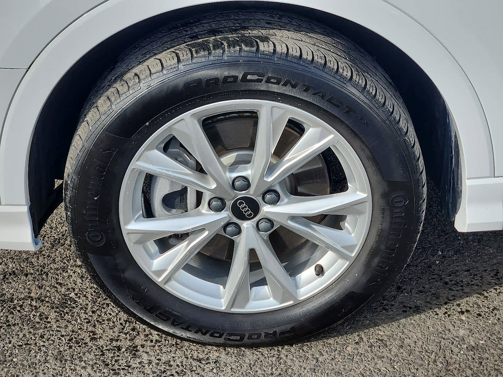 Used 2025 Audi Q3 2.0T Premium image 9