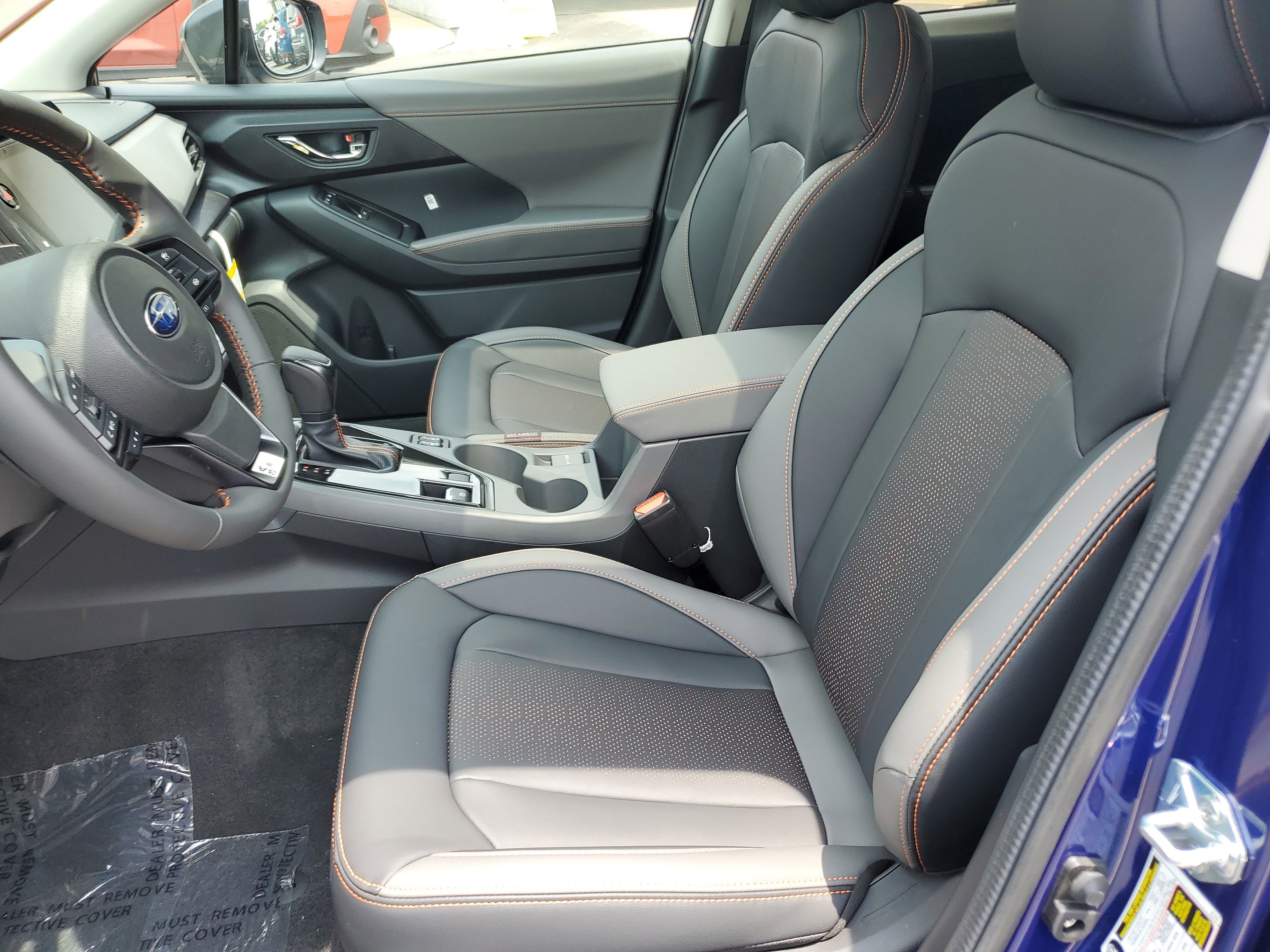 Certified 2025 Subaru Crosstrek 2.5i Limited w/ Crosstrek Mirror Package image 11