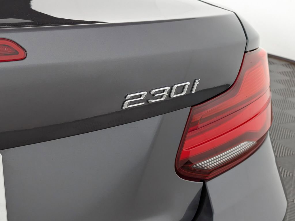 Used 2020 BMW 230i xDrive Convertible w/ Premium Package image 14