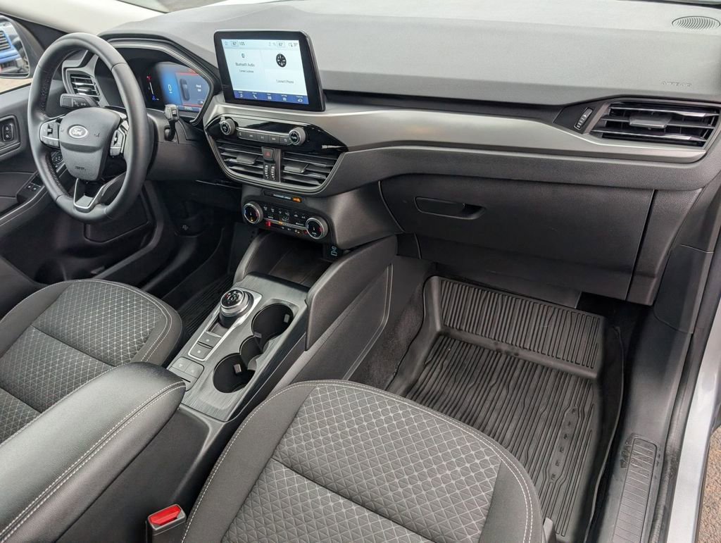 Used 2023 Ford Escape Active image 44