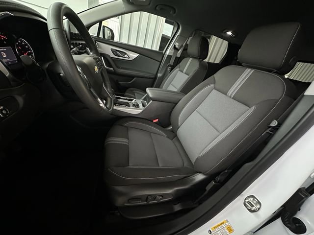 New 2025 Chevrolet Blazer LT w/ Driver Confidence Package image 17