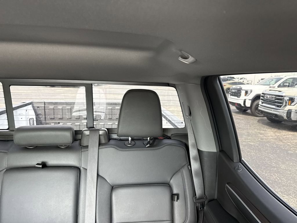 Certified 2024 GMC Sierra 1500 SLT w/ SLT Convenience Package AWD/4WD image 12