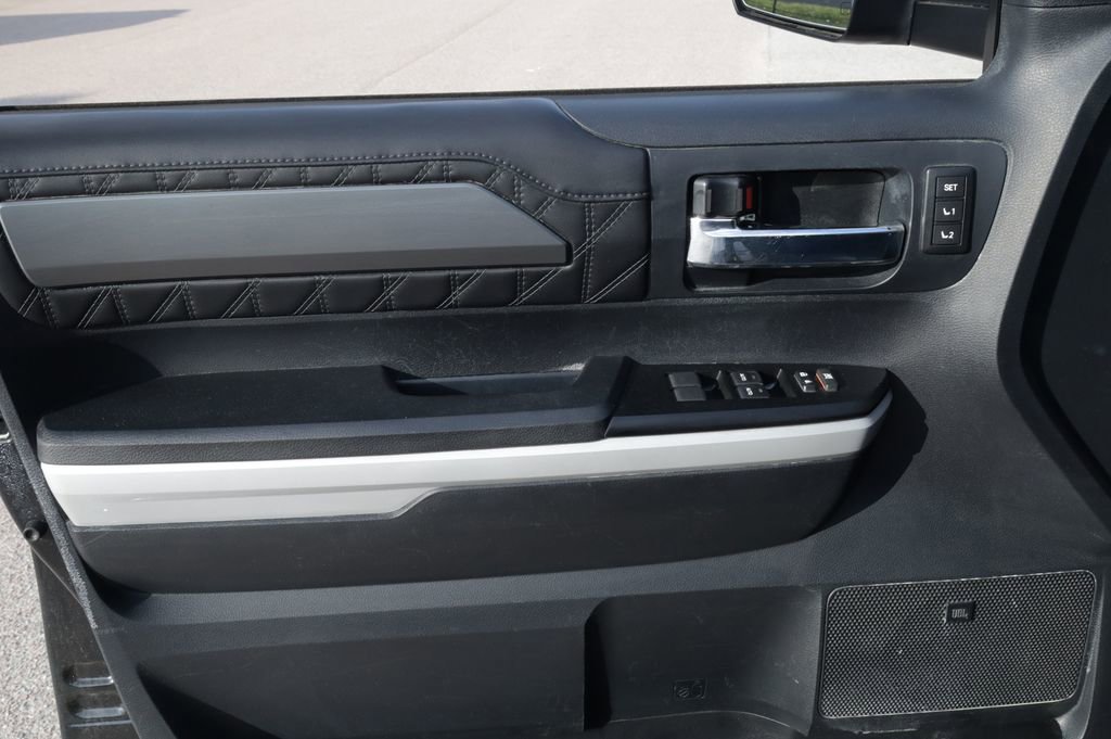 Used 2018 Toyota Tundra Platinum image 20