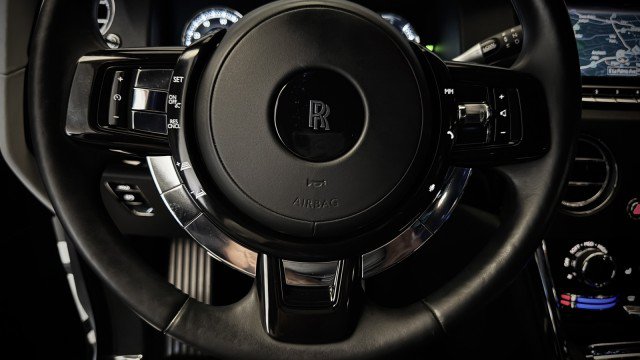 Used 2020 Rolls-Royce Cullinan AWD/4WD image 19