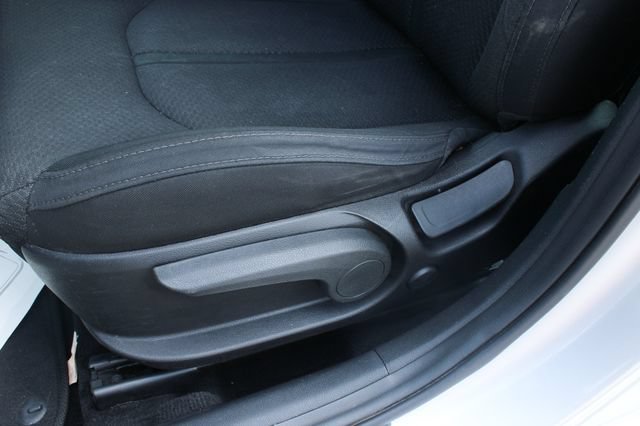 Used 2018 Kia Optima LX FWD image 13