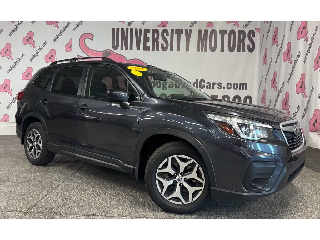 Used 2019 Subaru Forester Premium w/ All-Weather Package image 2