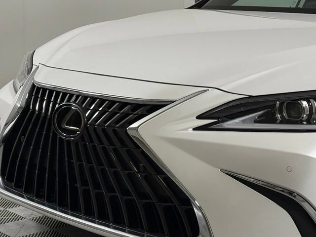 Certified 2025 Lexus ES 300h w/ Premium Package FWD image 15