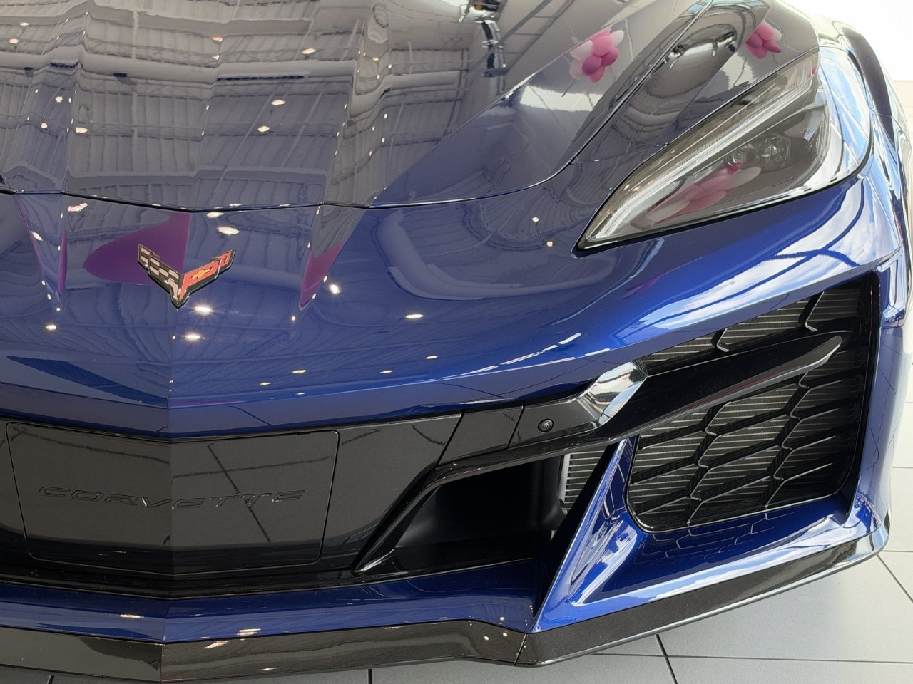 New 2027 Chevrolet Corvette Grand Sport w/ Stealth Interior Trim Package RWD image 10