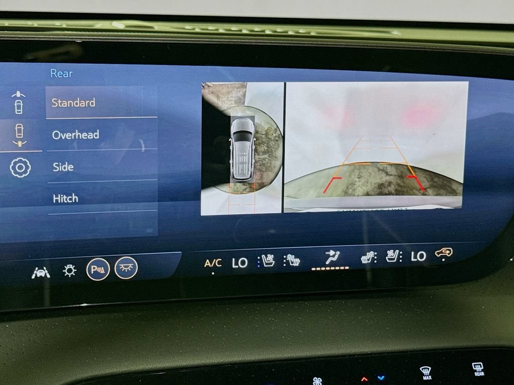 Certified 2025 Buick Enclave Avenir w/ Super Cruise Package AWD/4WD image 11