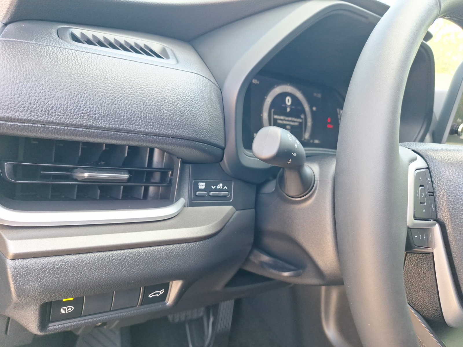 Used 2026 Toyota Grand Highlander AWD image 18